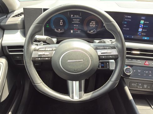 Used 2025 Hyundai Sonata SEL FWD image 25