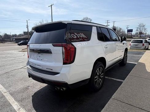Used 2022 GMC Yukon AT4 AWD/4WD image 7