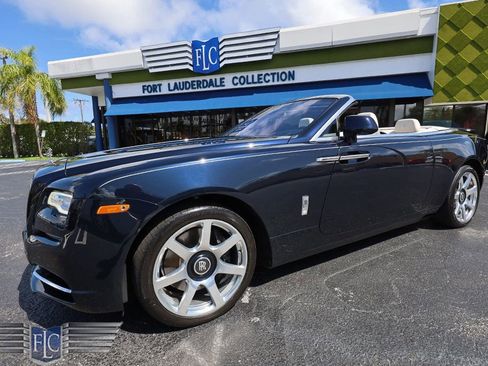 Used 2016 Rolls-Royce Dawn RWD image 12