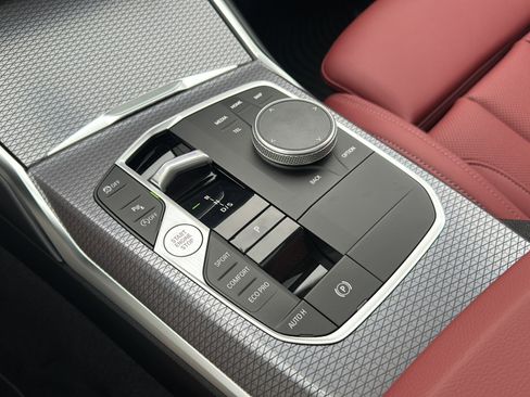 New 2026 BMW 330i Sedan w/ M Sport Package image 26