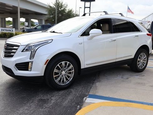 Used 2019 Cadillac XT5 Luxury image 3