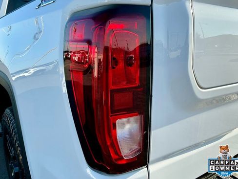 Used 2025 GMC Sierra 1500 Elevation w/ Elevation Premium Package image 14