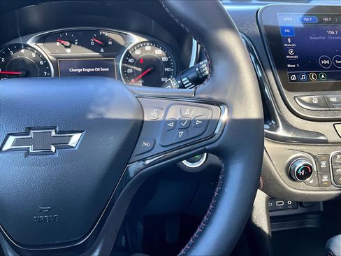 Used 2022 Chevrolet Equinox RS w/ RS Leather Package image 24