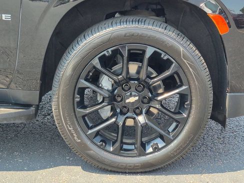 Used 2023 Chevrolet Tahoe LT AWD/4WD image 32