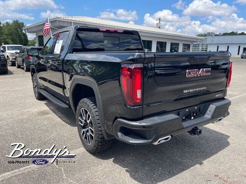 Used 2026 GMC Sierra 1500 AT4 w/ AT4 Premium Package AWD/4WD image 12