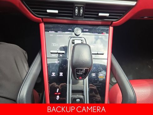 Used 2021 Porsche Cayenne Coupe w/ Assistance Package AWD/4WD image 10