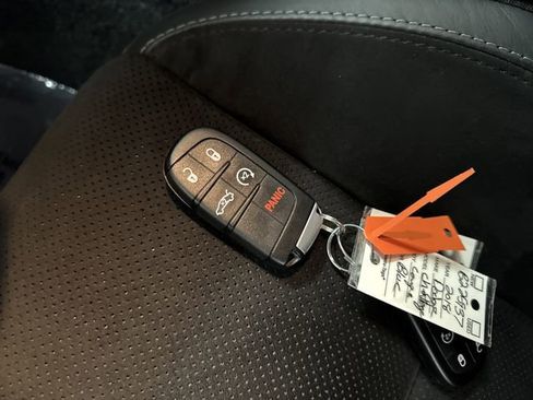 Certified 2018 Dodge Challenger R/T Scat Pack w/ Leather Interior Group image 27