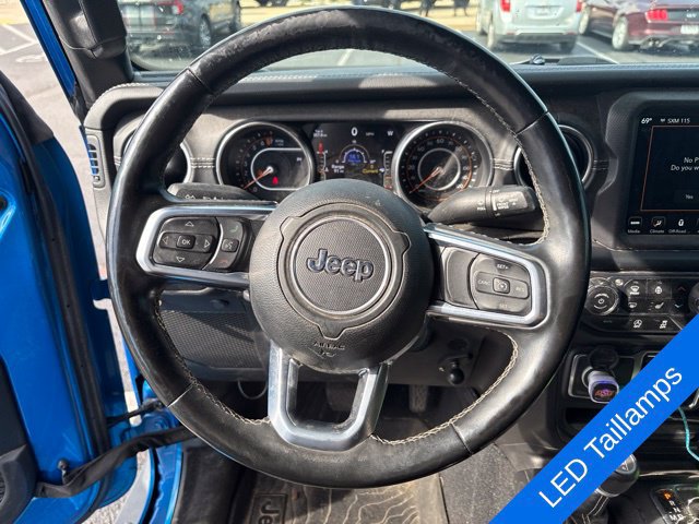 Used 2020 Jeep Gladiator Overland AWD/4WD image 15
