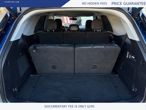 Used 2021 Ford Explorer Limited w/ Equipment Group 301A image 23