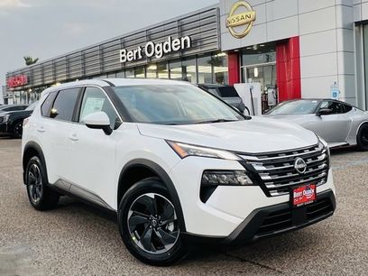 New 2026 Nissan Rogue SV w/ Cold Weather Package