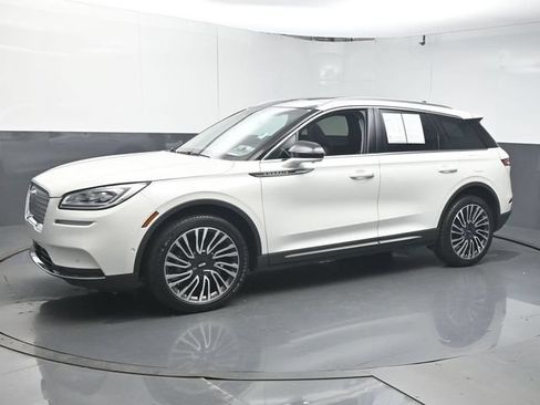 Used 2021 Lincoln Corsair Reserve w/ Equipment Group 201A FWD image 4
