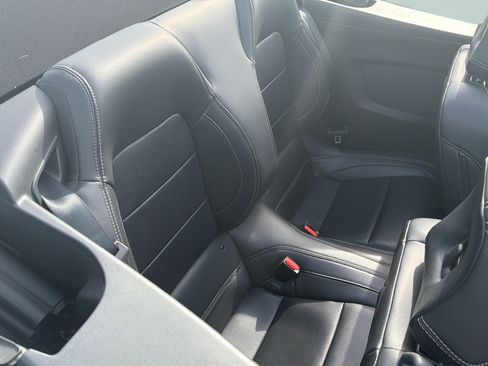 Used 2025 Ford Mustang GT Premium RWD image 37