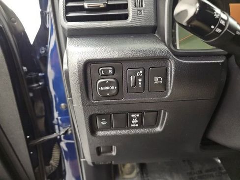 Used 2020 Toyota 4Runner SR5 Premium AWD/4WD image 16