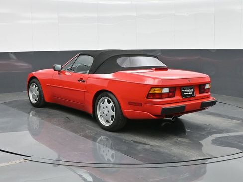 Used 1990 Porsche 944 Cabriolet image 3