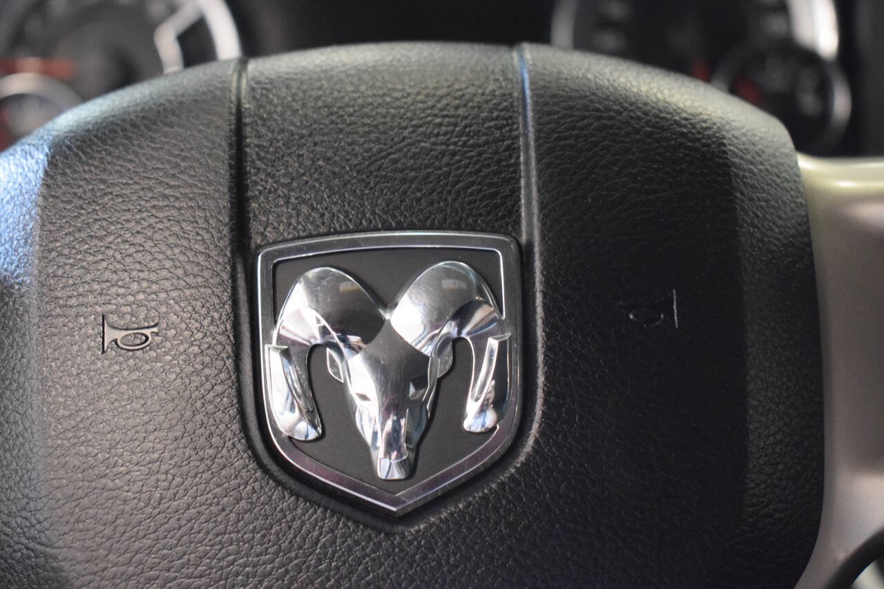 Used 2016 RAM 1500 Laramie w/ Convenience Group AWD/4WD image 95