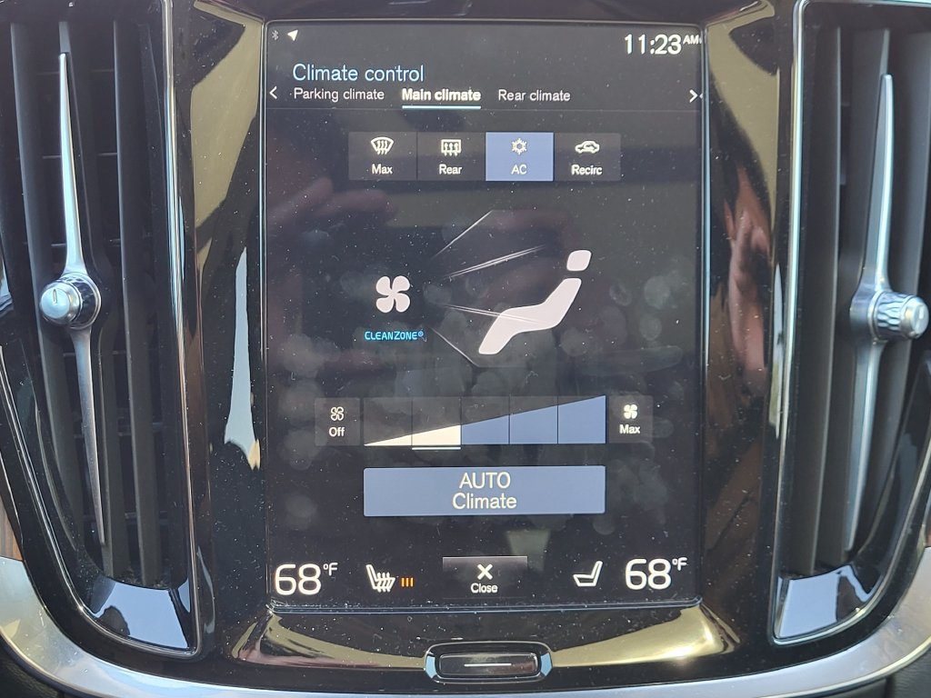 Used 2020 Volvo V60 T5 Cross Country w/ Protection Package Premier AWD/4WD image 14