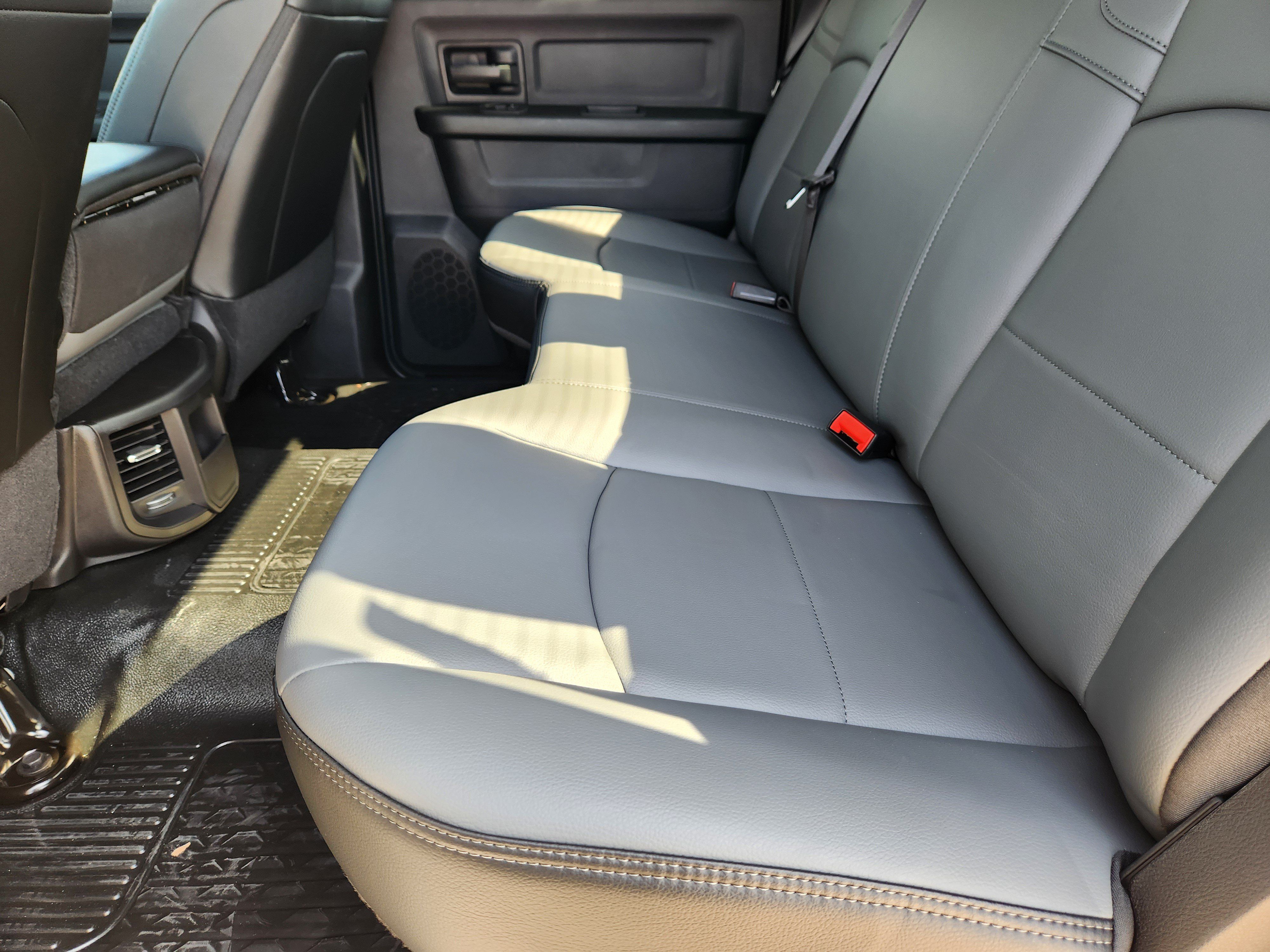 New 2026 RAM 3500 Tradesman w/ Chrome Appearance Group A AWD/4WD image 19