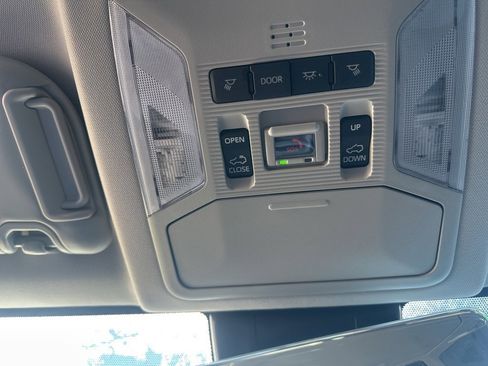 Used 2025 Toyota RAV4 XLE w/ Convenience Package image 21