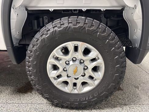 Used 2023 Chevrolet Silverado 3500 W/T w/ WT Convenience Package AWD/4WD image 16