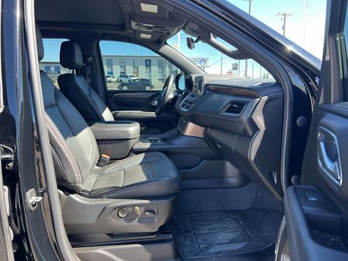 Used 2023 Chevrolet Tahoe High Country AWD/4WD image 25