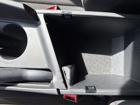 Certified 2025 Hyundai Elantra Sport FWD image 26