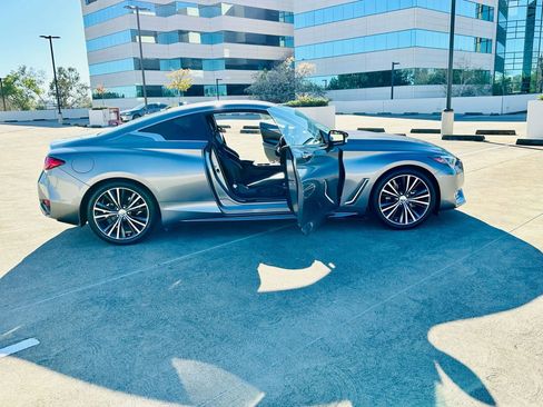 Used 2019 INFINITI Q60 3.0t w/ Cargo Package RWD image 37