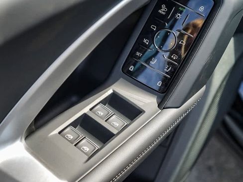 New 2025 Audi Q5 Premium Plus image 23