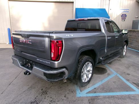 Used 2019 GMC Sierra 1500 SLT w/ SLT Premium Package AWD/4WD image 5