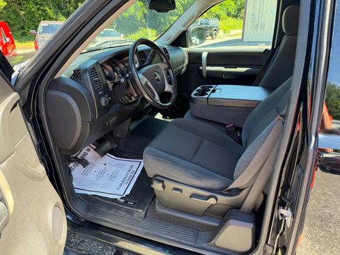 Used 2009 GMC Sierra 2500 SLE w/ Convenience Package AWD/4WD image 38