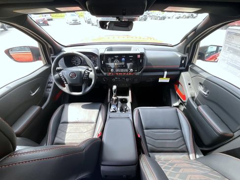 New 2025 Nissan Frontier PRO-4X w/ Pro Premium Package image 14