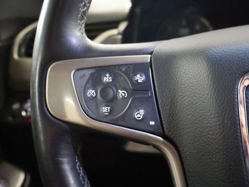 Used 2015 GMC Yukon Denali w/ Open Road Package RWD image 20