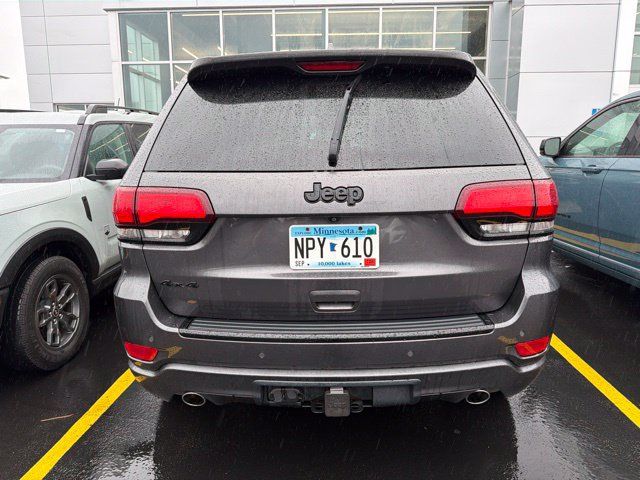 Used 2015 Jeep Grand Cherokee Altitude AWD/4WD image 5