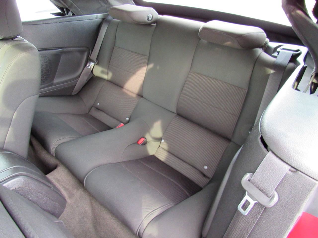 Used 2014 Ford Mustang Convertible RWD image 20