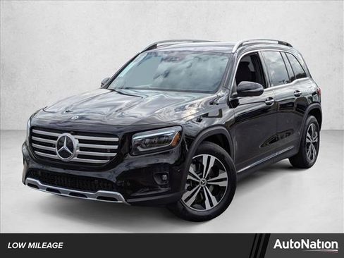 Certified 2026 Mercedes-Benz GLB 250 image 1