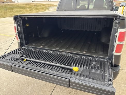 Used 2013 Ford F150 Platinum image 12