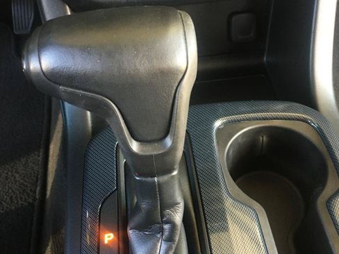 Used 2017 Chevrolet Colorado Z71 AWD/4WD image 25