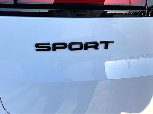 Certified 2023 Land Rover Range Rover Sport SE AWD/4WD image 22