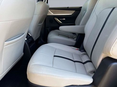 Certified 2024 MAZDA CX-90 Plug-In Hybrid w/ Preferred image 15