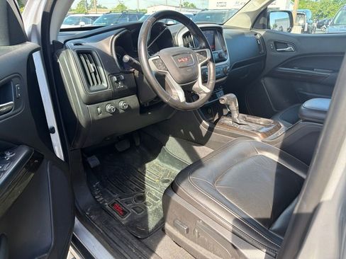 Used 2019 GMC Canyon SLT w/ Driver Alert Package AWD/4WD image 28