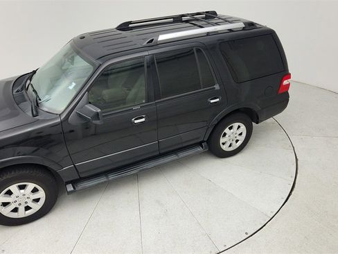 Used 2010 Ford Expedition Limited image 32