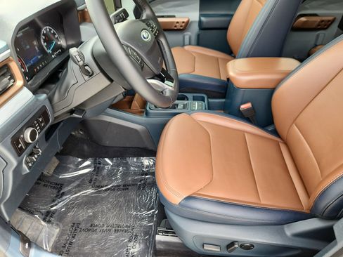 Used 2023 Ford Maverick Lariat w/ Lariat Luxury Package AWD/4WD image 10
