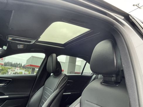 Used 2022 Mercedes-Benz C 300 4MATIC Sedan image 19