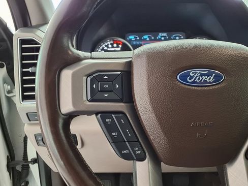 Used 2020 Ford F150 Limited AWD/4WD image 9
