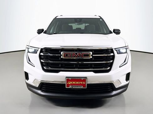 Used 2025 GMC Acadia Elevation AWD/4WD image 2