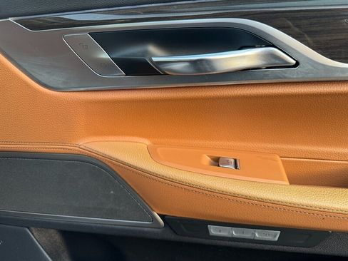 Used 2016 BMW 740i RWD image 45