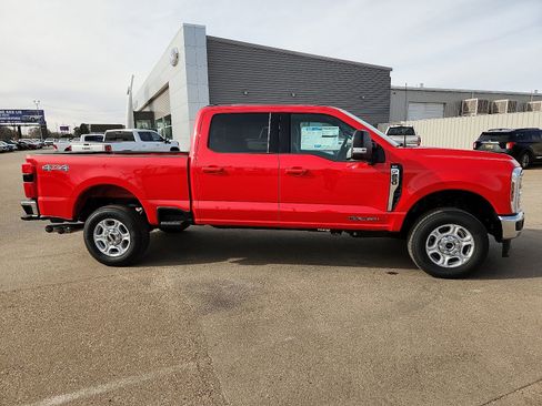 New 2026 Ford F250 XLT w/ XLT Premium Package AWD/4WD image 5