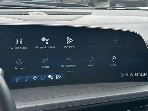 Used 2024 Cadillac XT4 Sport image 31