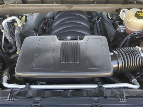 Used 2021 GMC Yukon XL AT4 w/ AT4 Premium Package AWD/4WD image 28