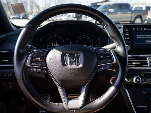 Used 2022 Honda Accord Sport image 28