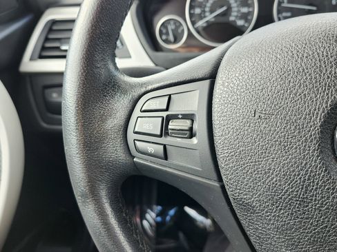 Used 2015 BMW 320i Sedan image 34